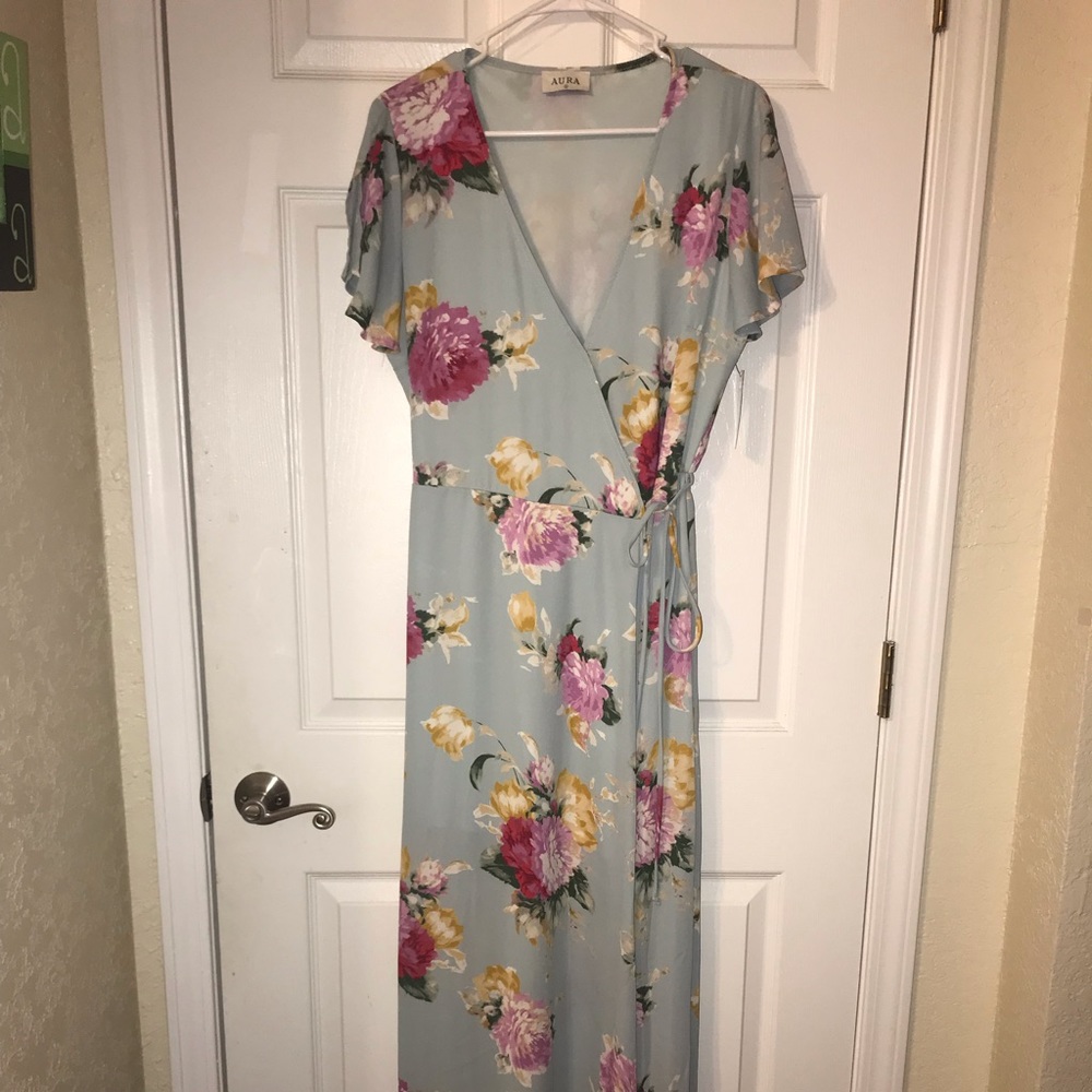 Maxi floral dress
